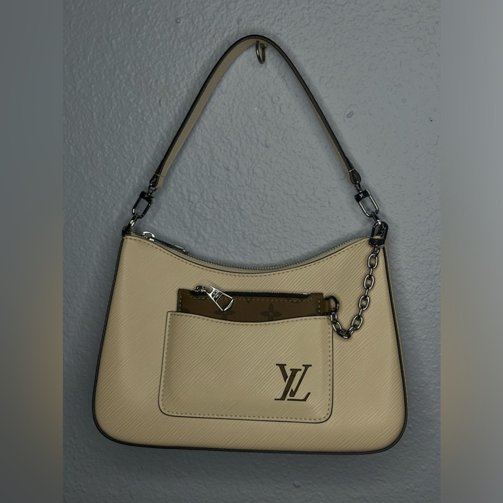 Louis Vuitton Shoulder Bag